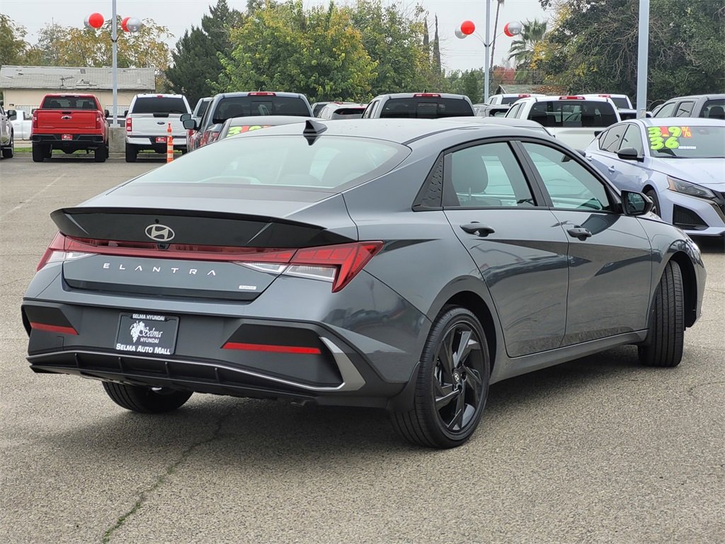 New 2026 Hyundai Elantra Sport image 4
