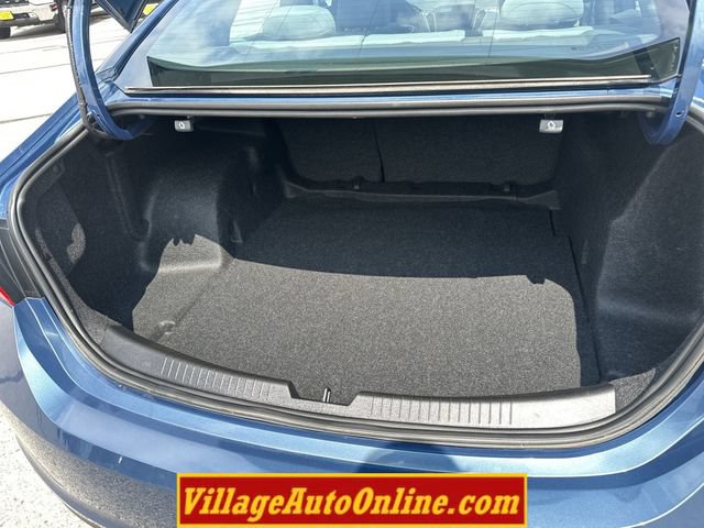 Used 2024 Chevrolet Malibu LS FWD image 28