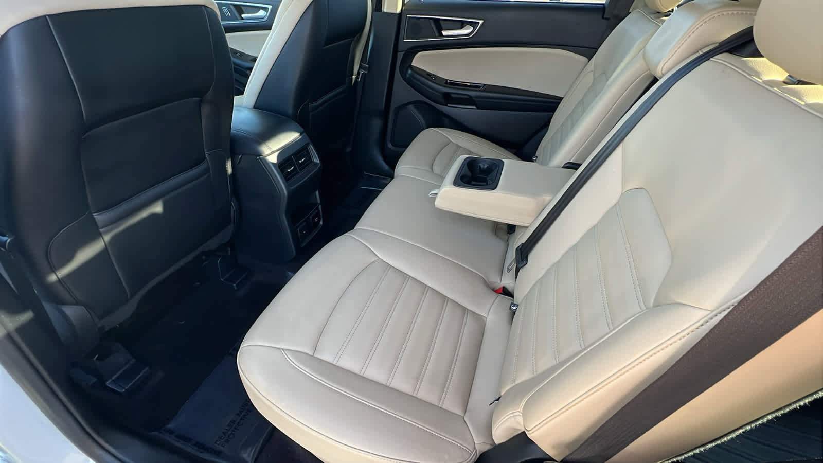 Used 2020 Ford Edge SEL w/ Convenience Package AWD/4WD image 24