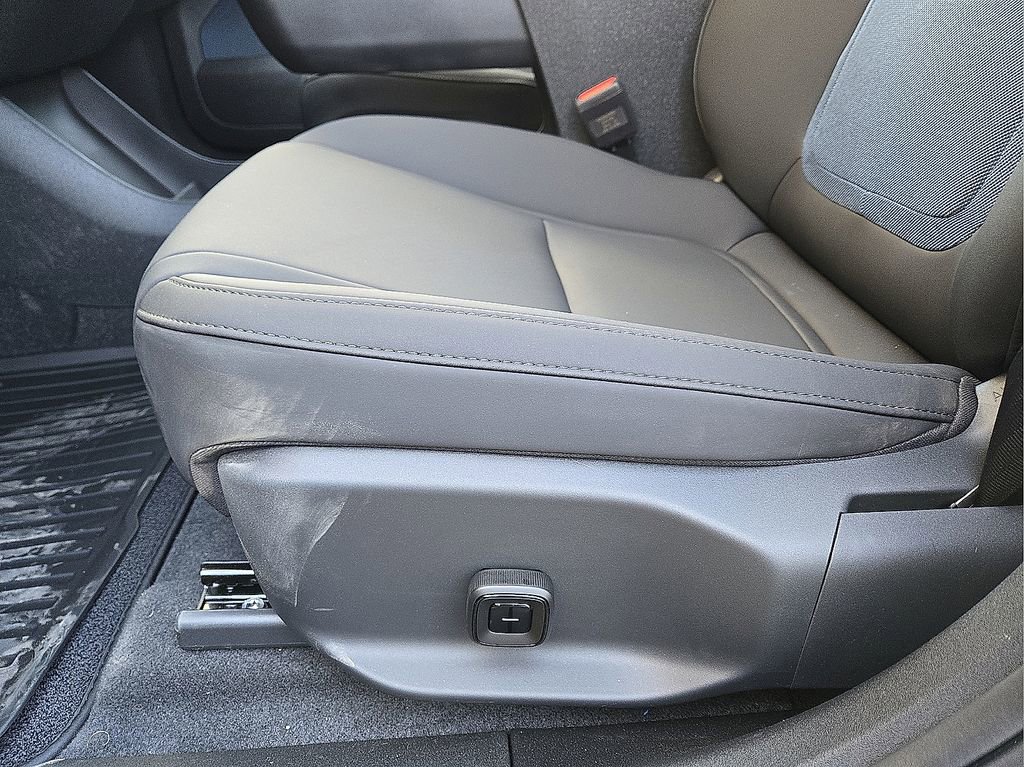 New 2026 Volvo EX30 Cross Country Ultra w/ Protection Package Premier AWD/4WD image 24