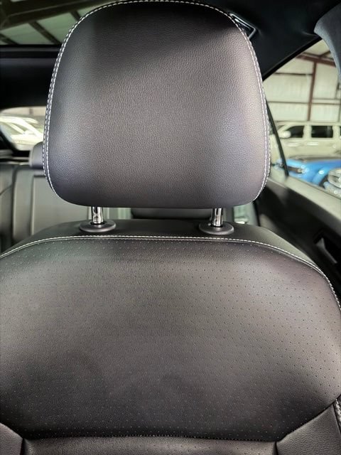 Used 2021 Volkswagen Atlas Cross Sport SEL R-Line w/ Luggage Net & Mats Package FWD image 17