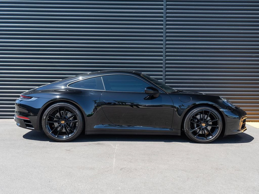 Used 2024 Porsche 911 Carrera S RWD image 8
