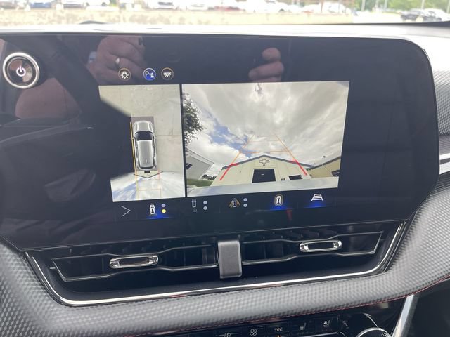 Used 2025 Chevrolet Equinox RS w/ Safety and Technology Package AWD/4WD image 21