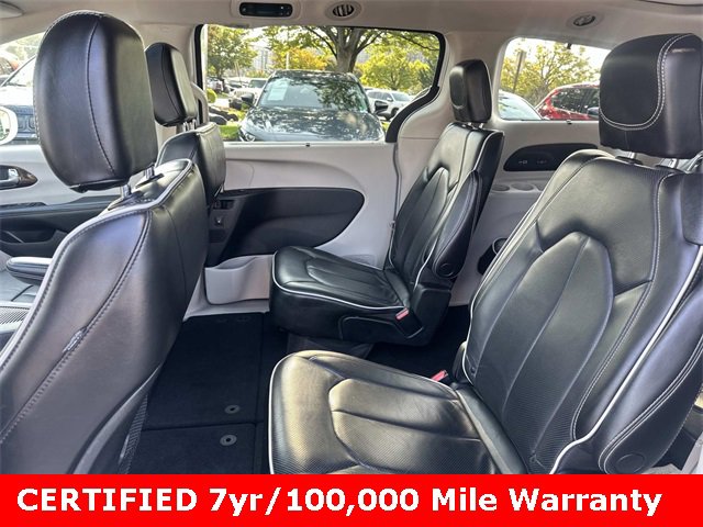 Certified 2021 Chrysler Pacifica Limited image 15