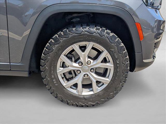 Used 2021 Jeep Grand Cherokee L Limited AWD/4WD image 25