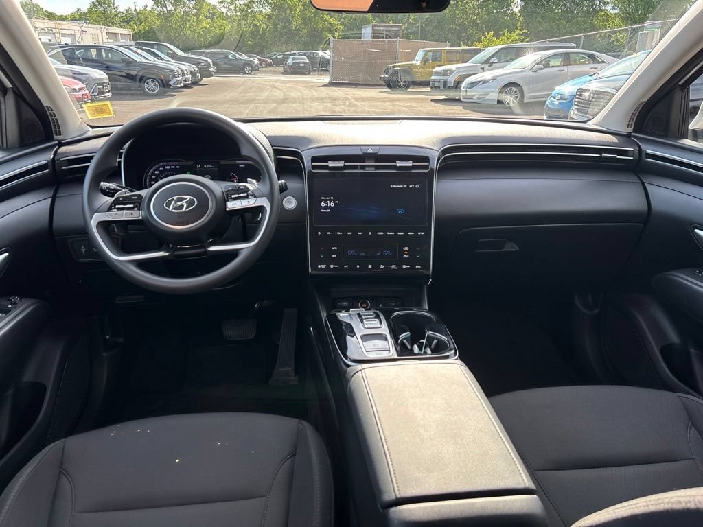 Used 2024 Hyundai Tucson Blue AWD/4WD image 10
