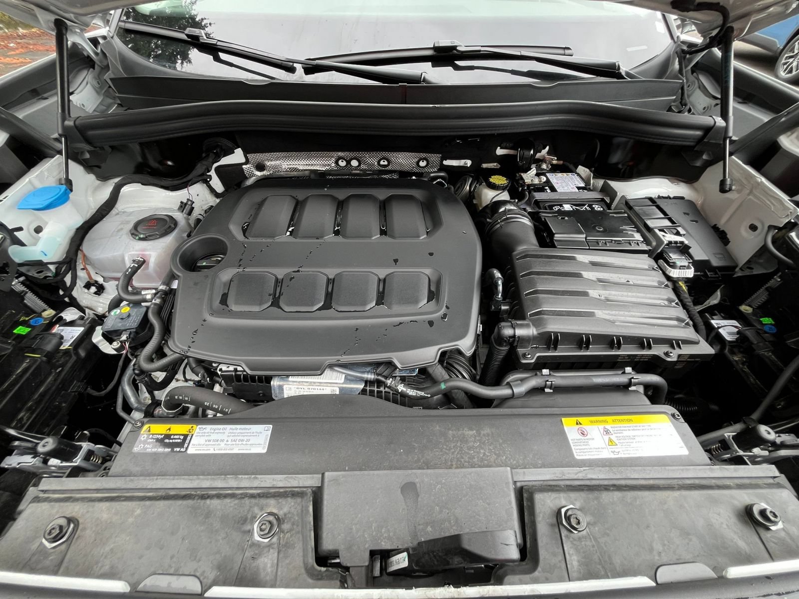 Used 2026 Volkswagen Tiguan SE AWD/4WD image 34