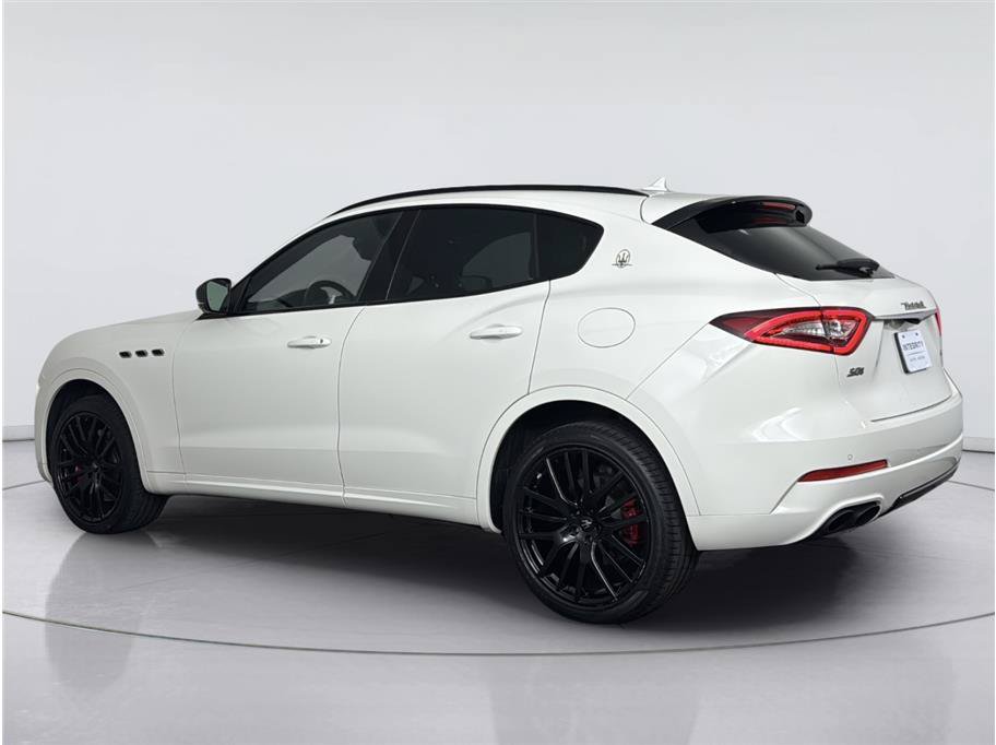 Used 2019 Maserati Levante S AWD/4WD image 3