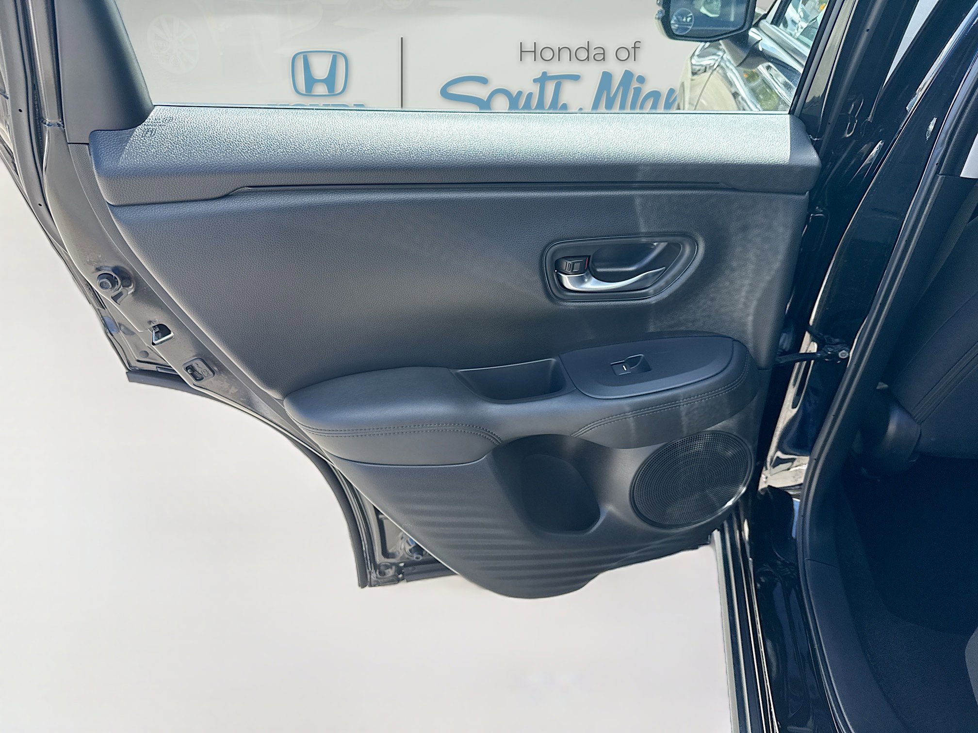 Certified 2024 Honda HR-V LX image 24