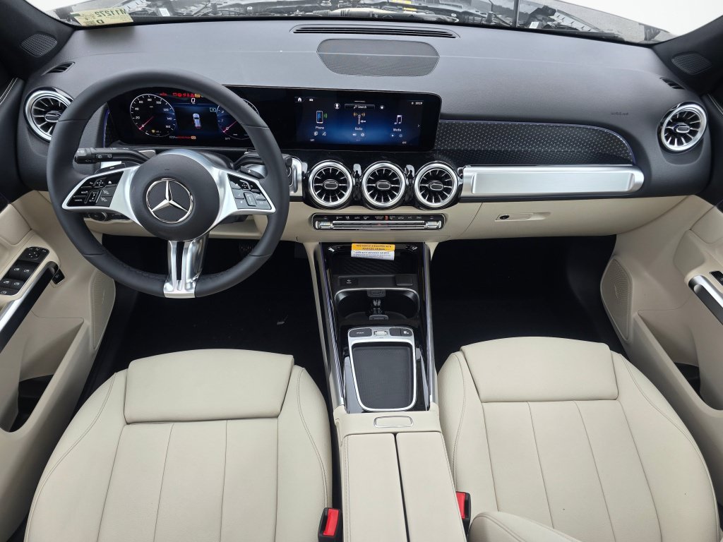 New 2026 Mercedes-Benz GLB 250 4MATIC image 16
