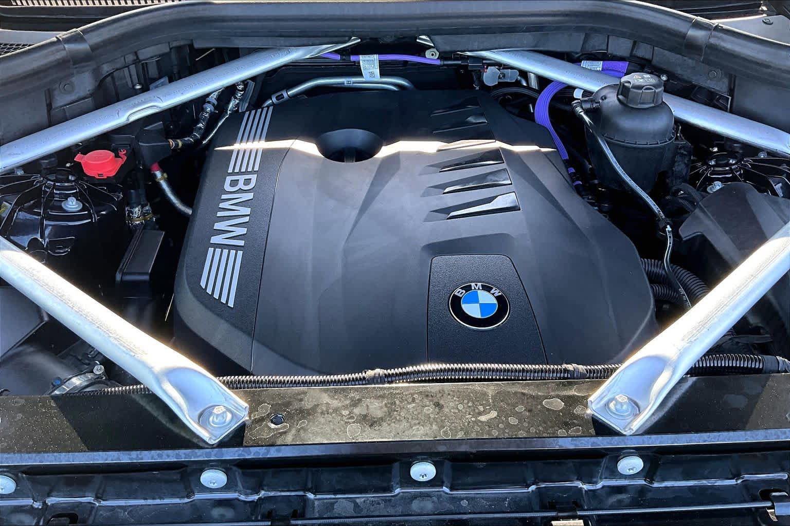 Certified 2026 BMW X5 sDrive40i w/ M Sport Package RWD image 34