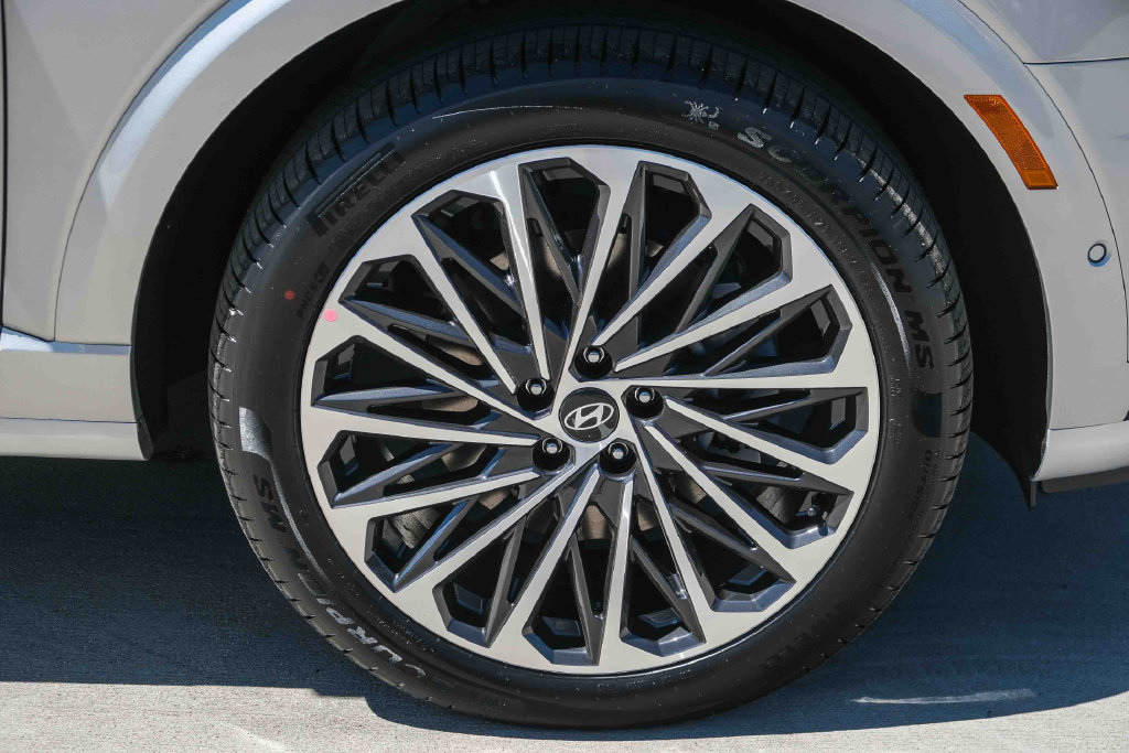 New 2026 Hyundai Palisade Calligraphy AWD/4WD image 10