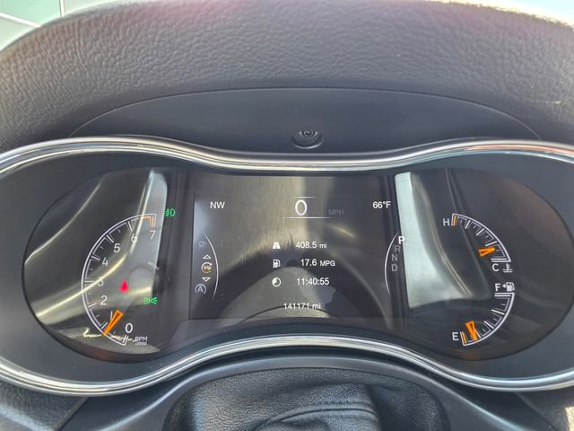 Used 2017 Jeep Grand Cherokee Altitude image 13