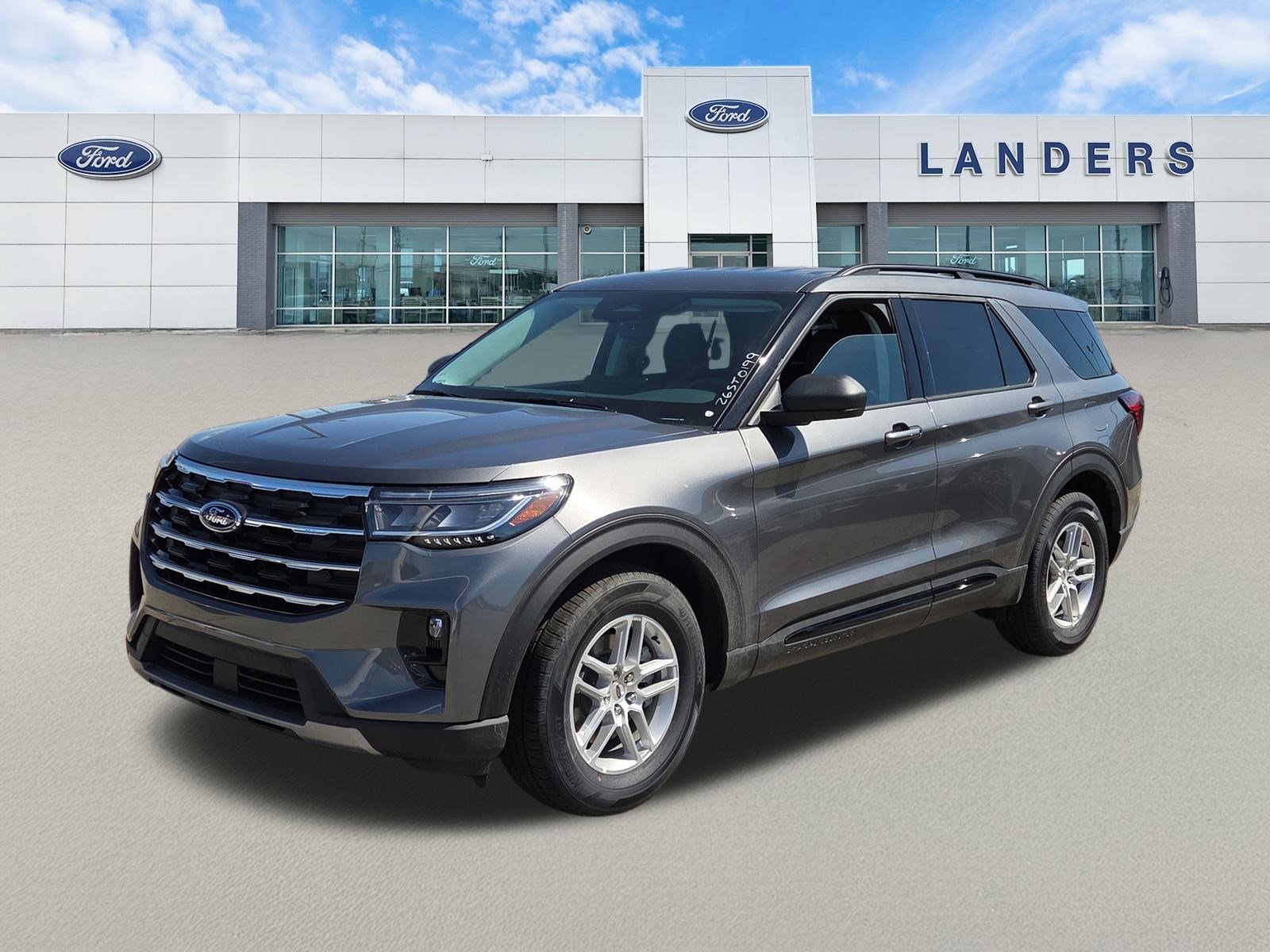 New 2026 Ford Explorer Active RWD image 5