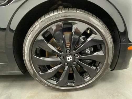 Used 2021 Bentley Flying Spur V8 AWD/4WD image 15