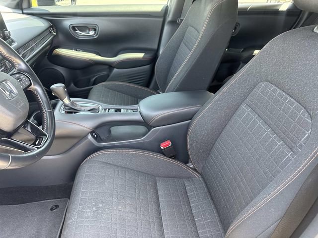 Used 2025 Honda HR-V Sport image 19