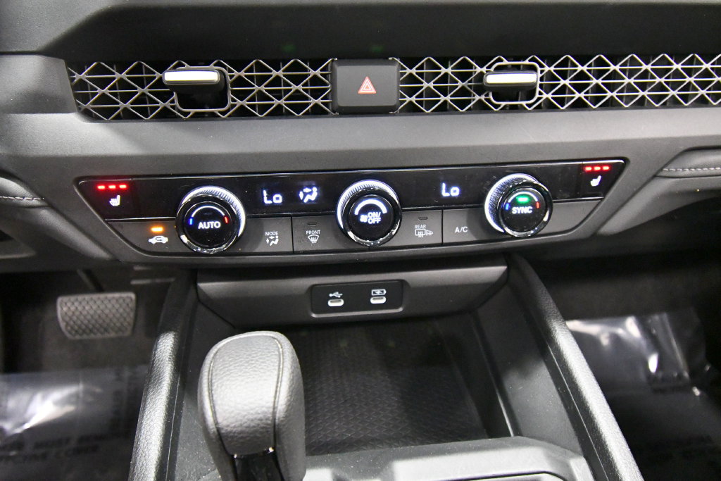 Certified 2024 Honda Accord EX image 25
