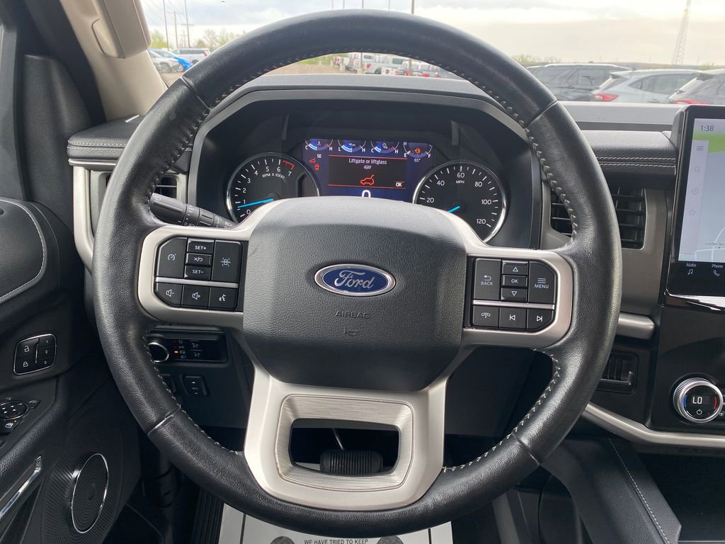 Used 2024 Ford Expedition Max XLT AWD/4WD image 22