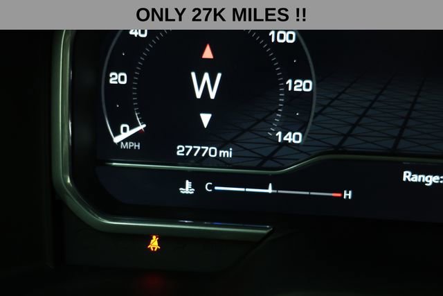 Used 2024 GMC Sierra 3500 Denali Ultimate AWD/4WD image 5