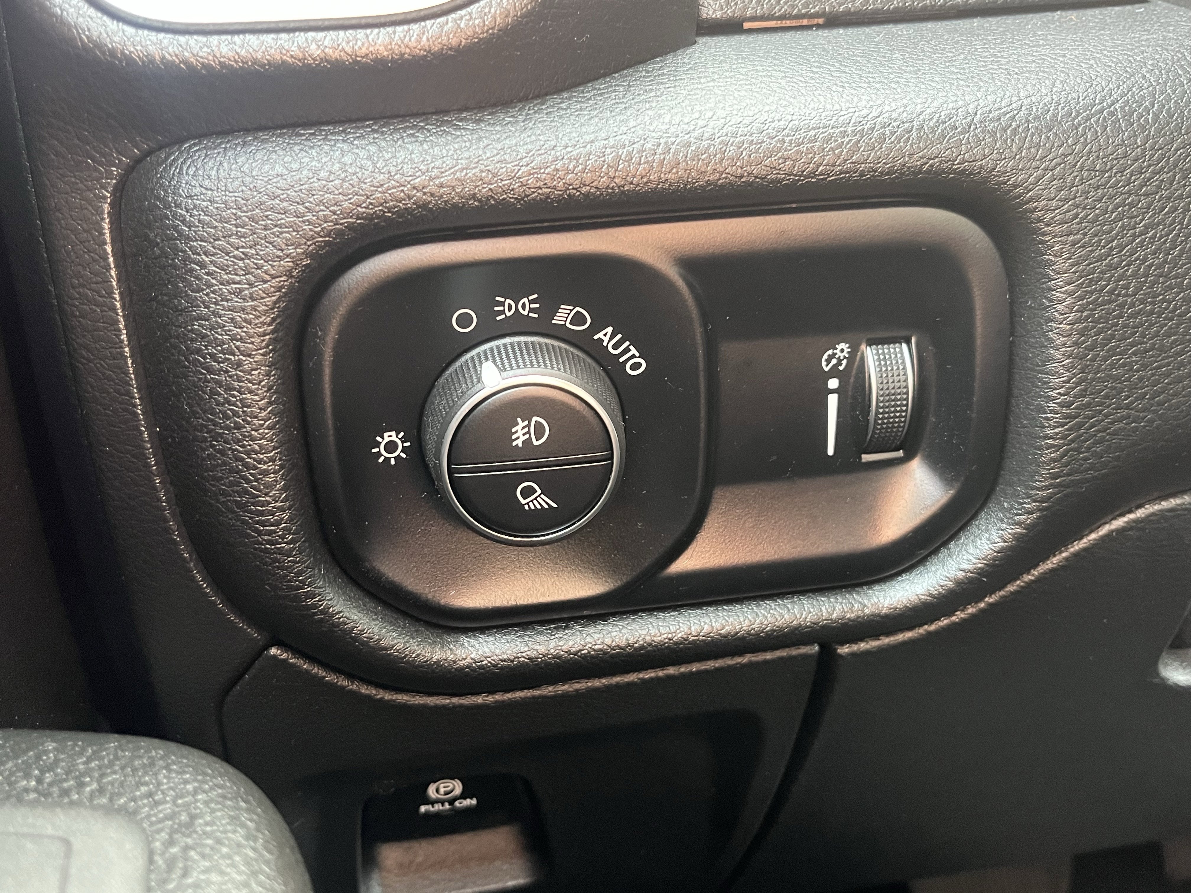 Used 2024 RAM 1500 Big Horn image 21