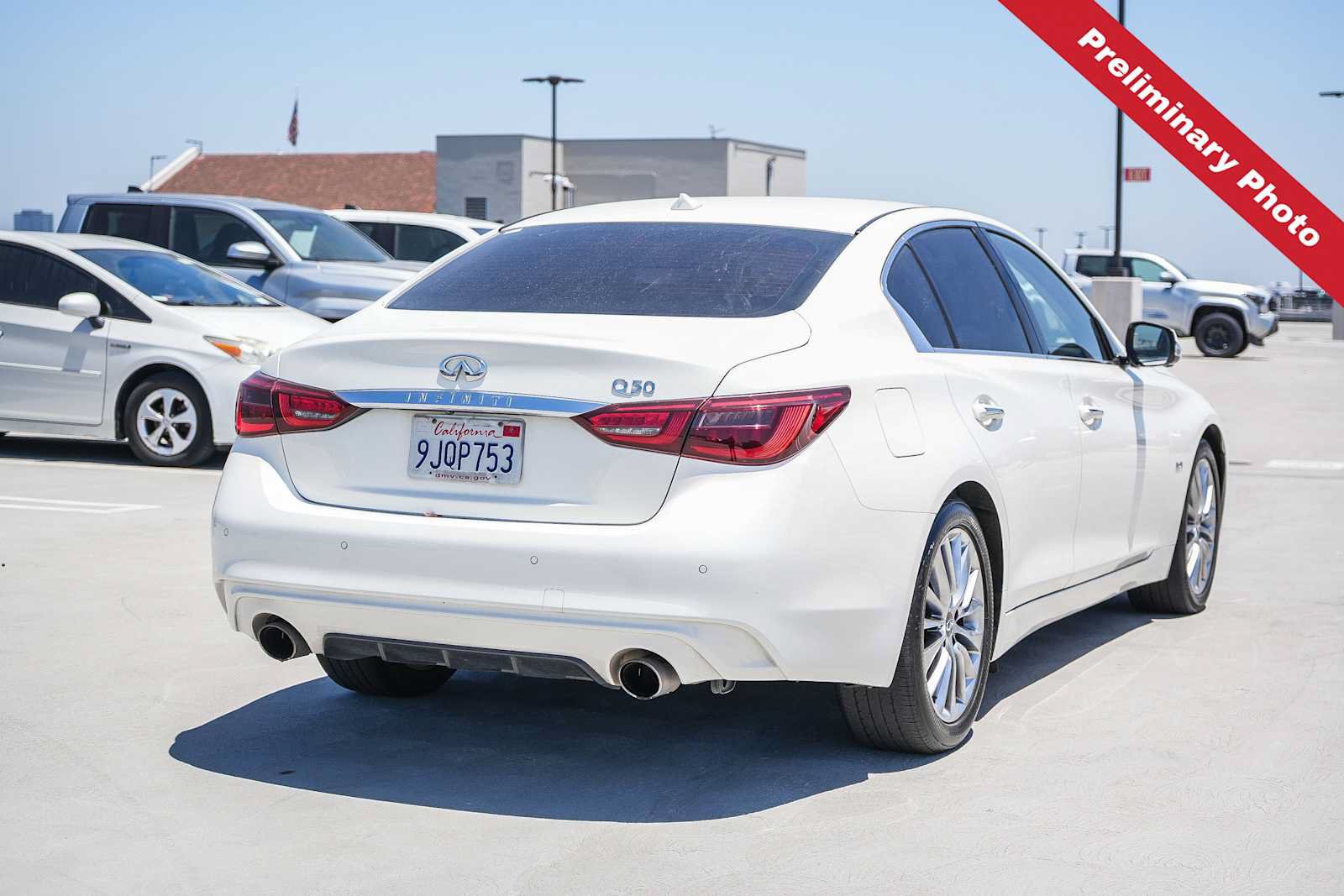 Used 2020 INFINITI Q50 Luxe w/ Essential Package (3.0T Luxe) RWD image 6