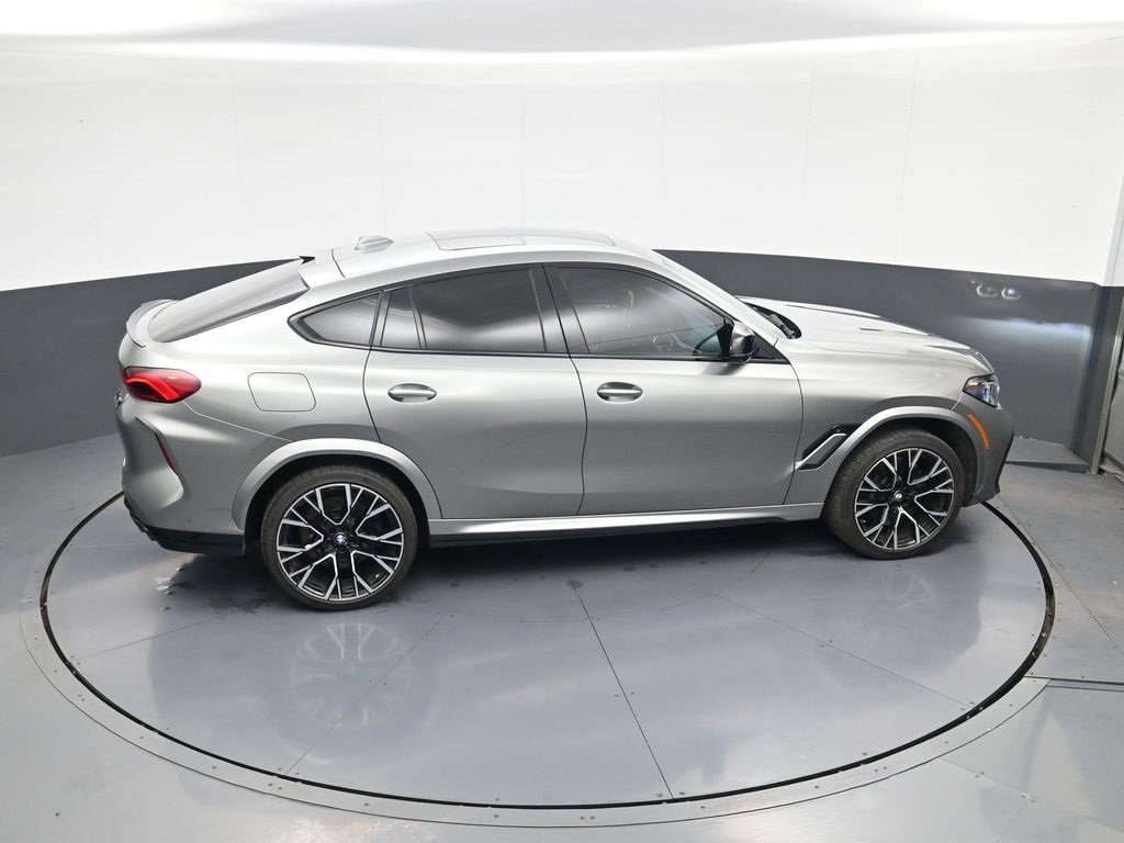 Used 2022 BMW X6 M w/ Competition Package image 31