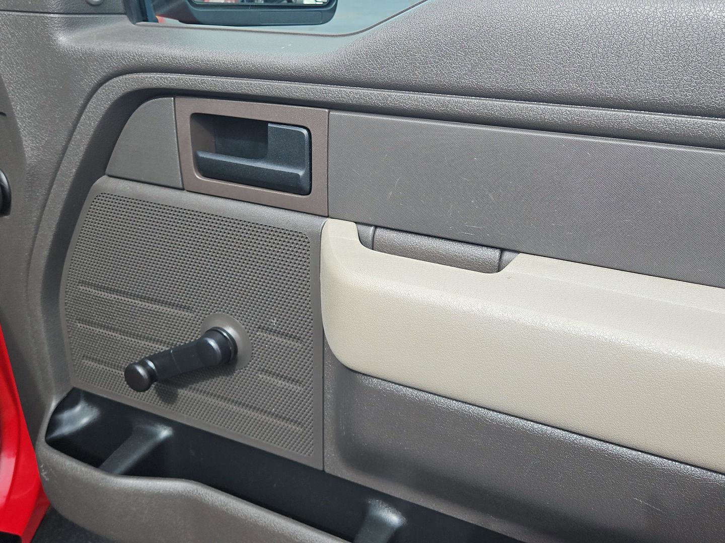 Used 2010 Ford F150 XLT RWD image 15