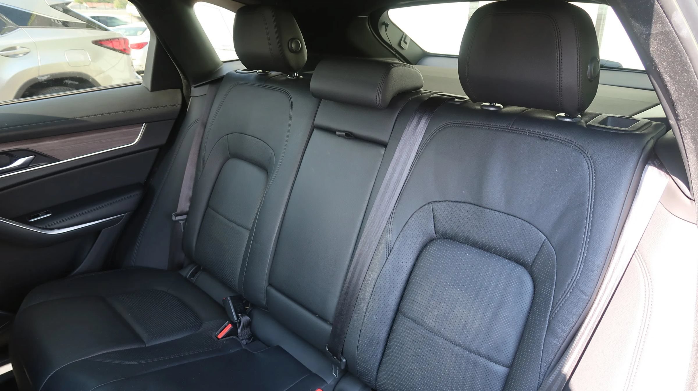Used 2021 Jaguar F-PACE S AWD/4WD image 21