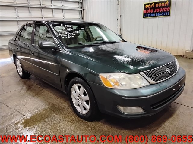Used 2000 Toyota Avalon XLS FWD image 1