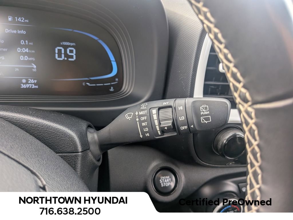 Certified 2023 Hyundai Venue Limited w/ Cargo Package image 28