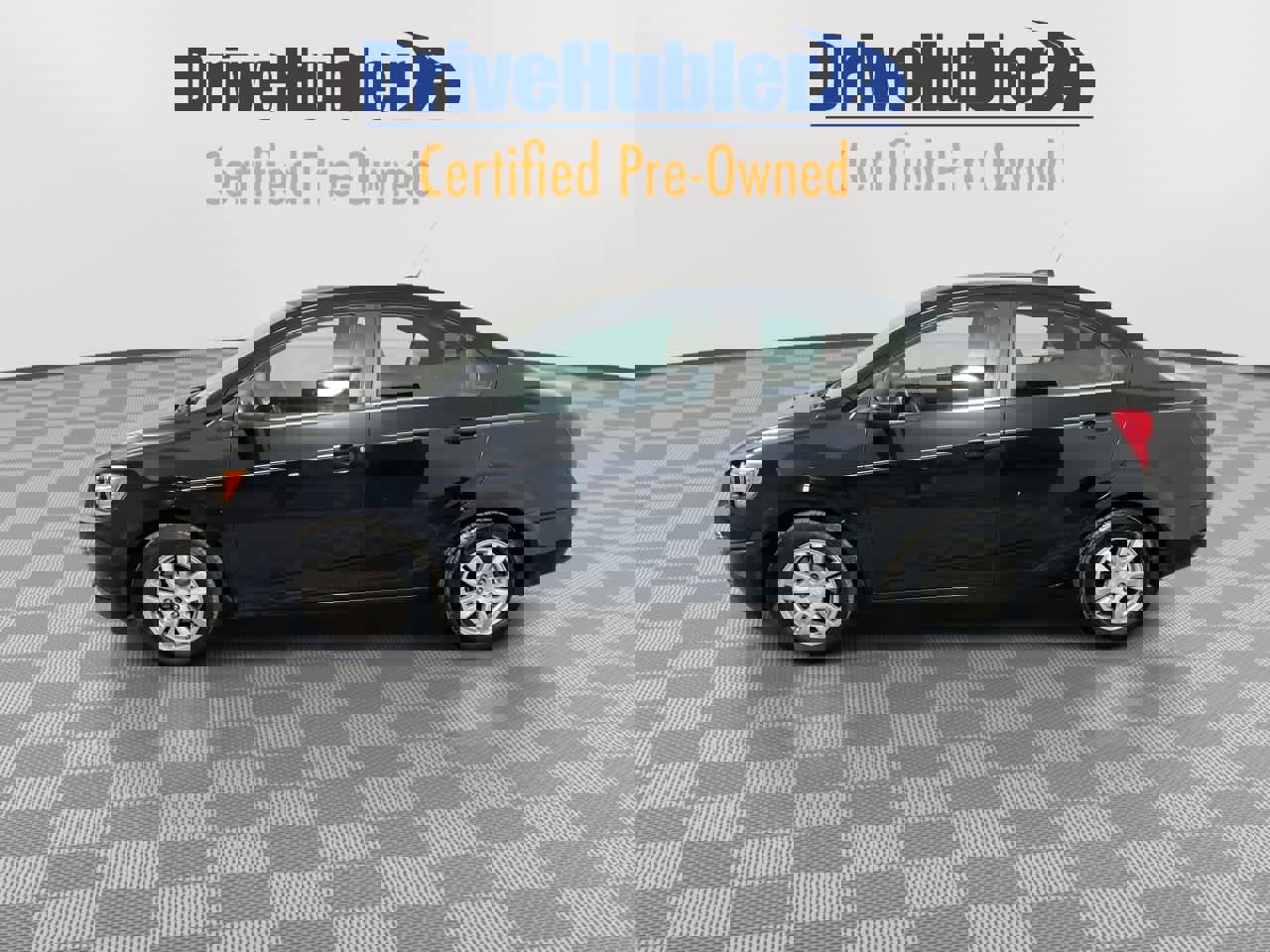 Used 2016 Chevrolet Sonic LT image 5