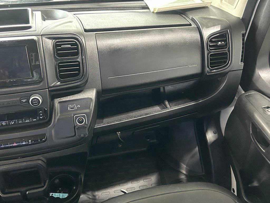 Used 2023 RAM ProMaster 2500 image 11