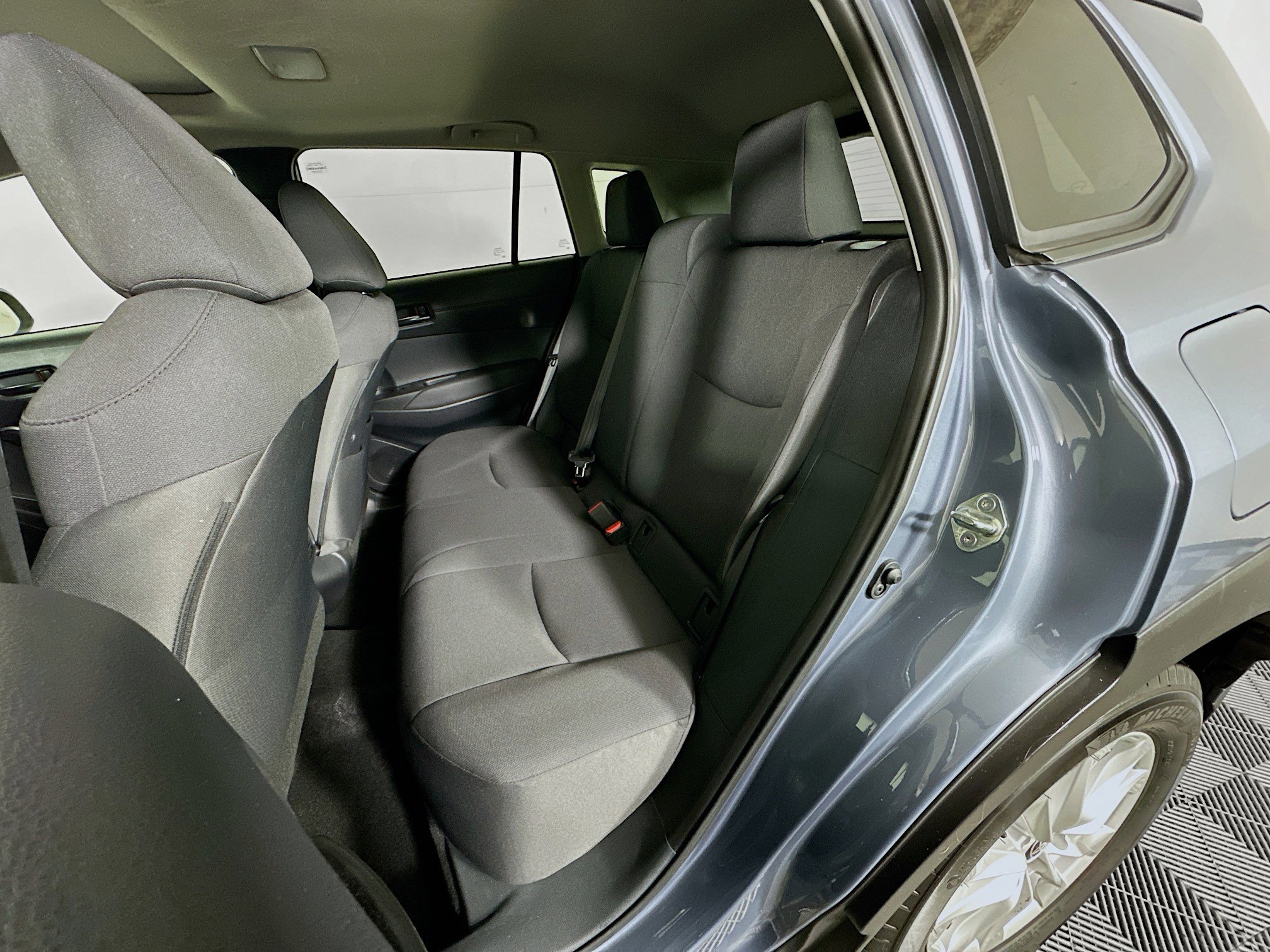 Used 2023 Toyota Corolla Cross LE w/ Moonroof Package image 26