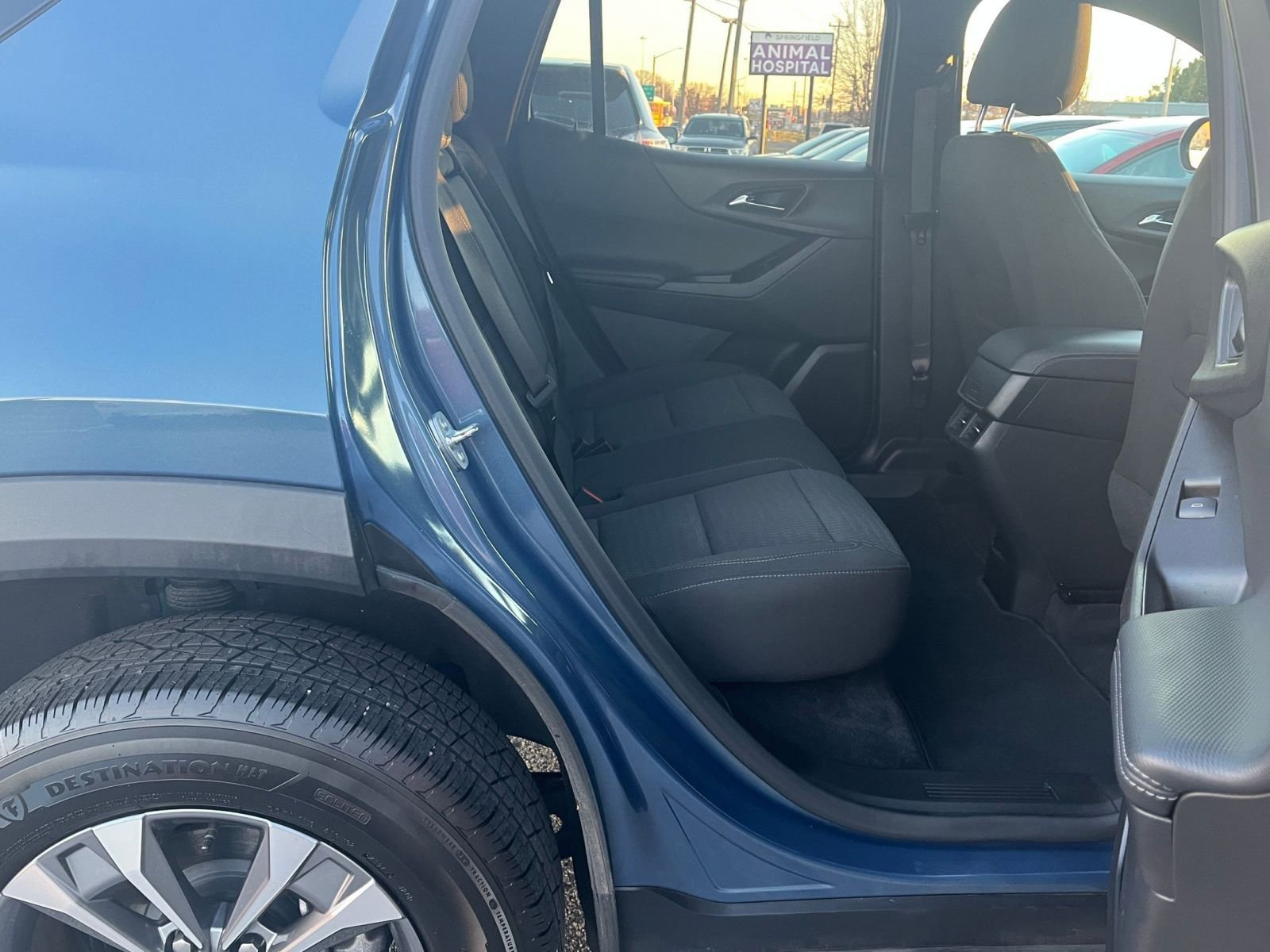 Used 2025 Chevrolet Equinox LT image 25