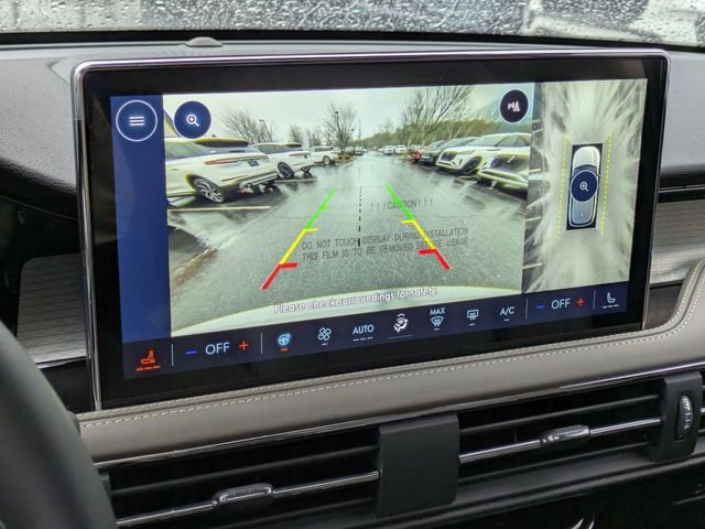 New 2026 Lincoln Corsair Premiere image 20