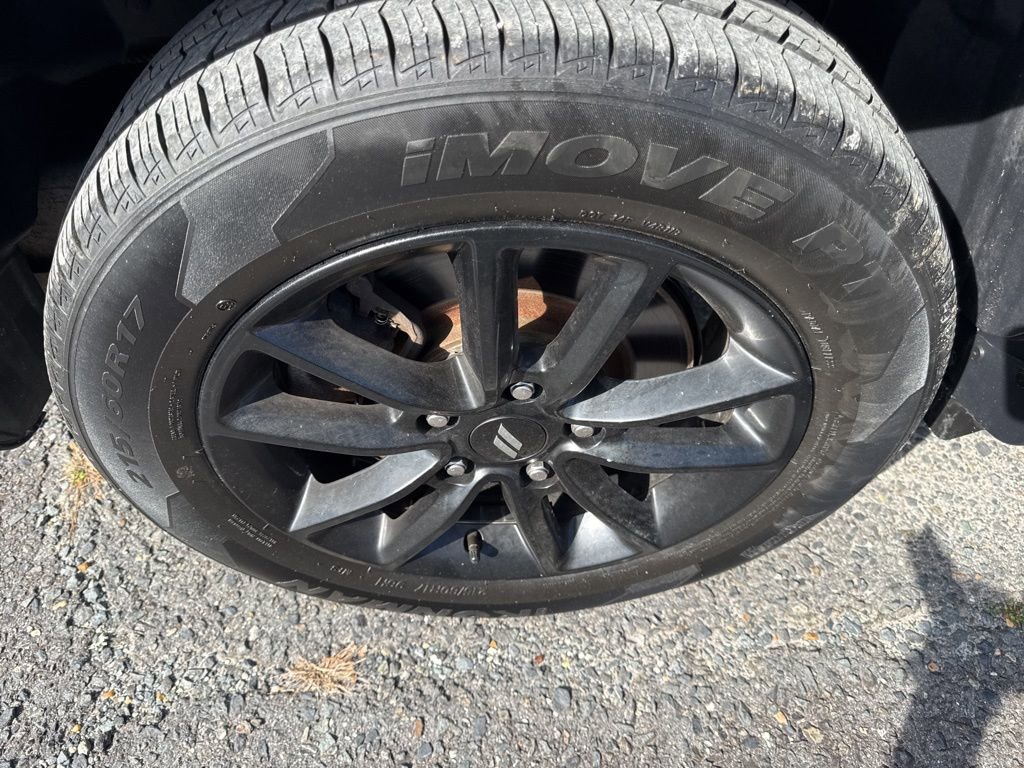 Used 2020 Dodge Journey SE w/ Blacktop Package image 12