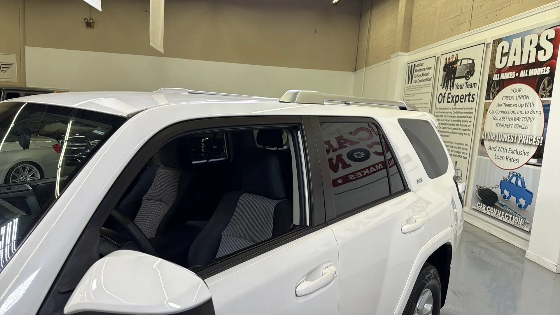 Used 2018 Toyota 4Runner SR5 RWD image 19