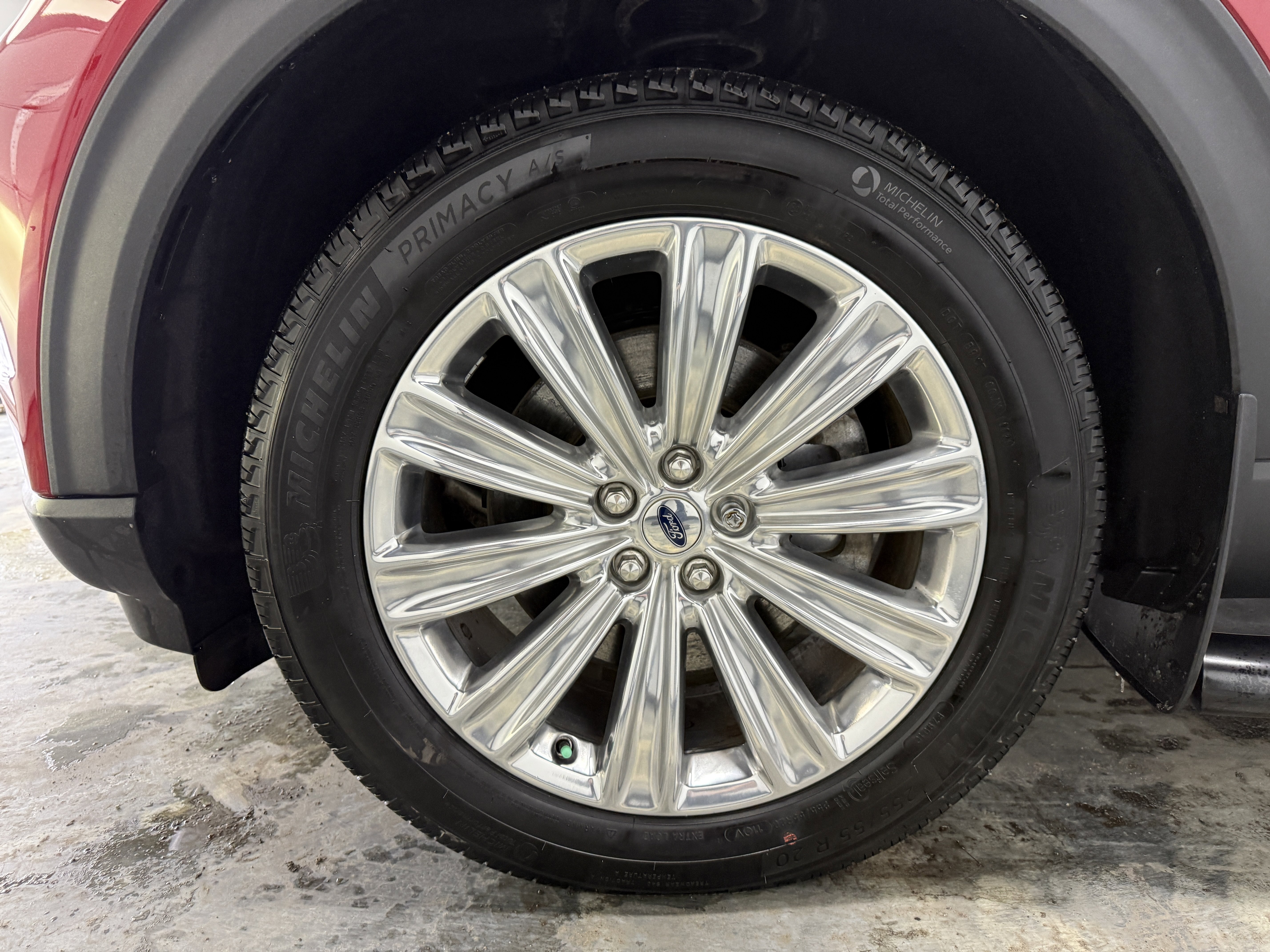 Used 2021 Ford Explorer Limited image 29