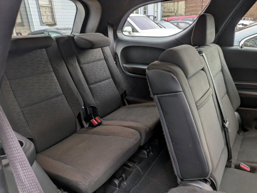 Used 2023 Dodge Durango GT image 11