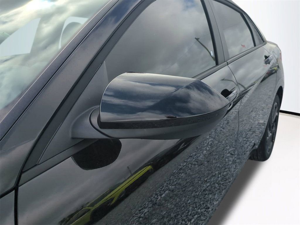 New 2026 Hyundai Elantra Sport image 12