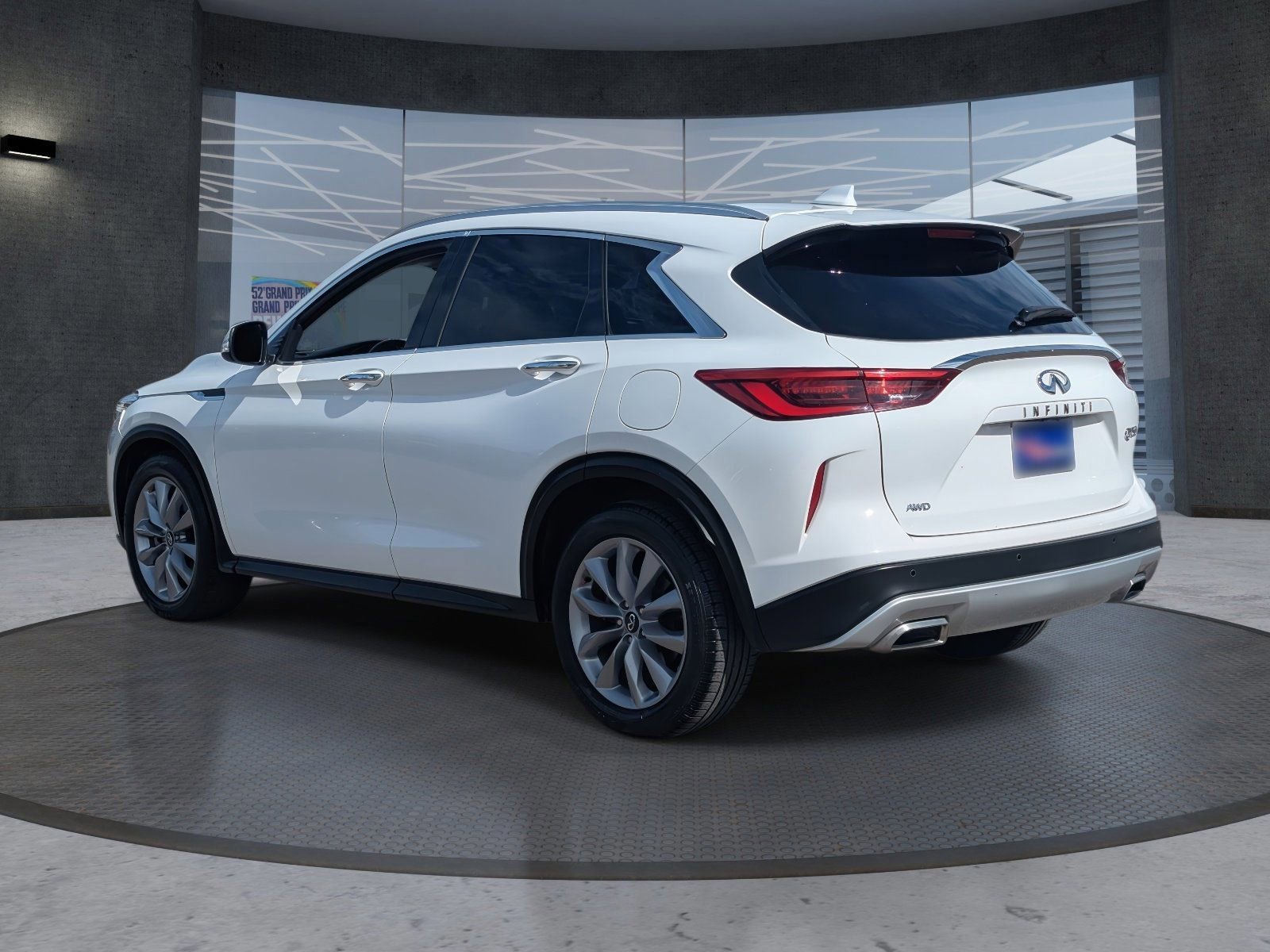 Used 2021 INFINITI QX50 Luxe image 4