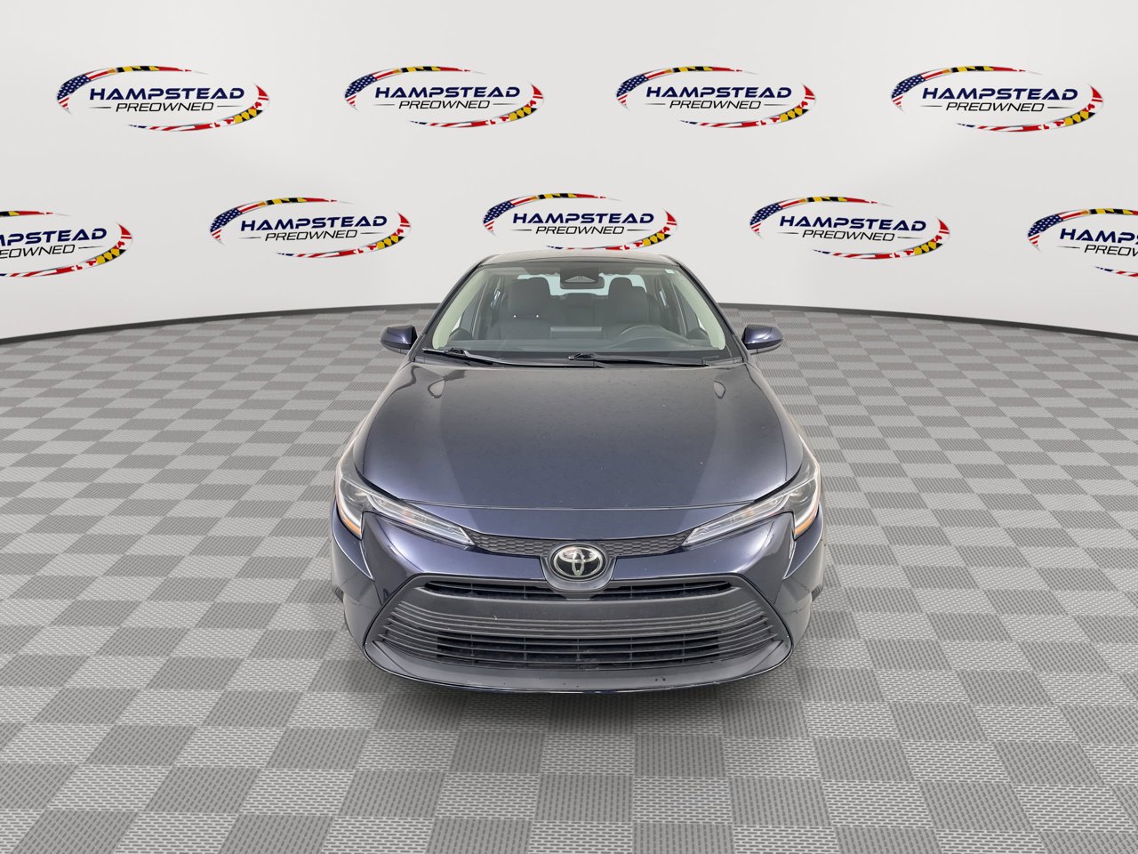 Used 2023 Toyota Corolla LE image 3