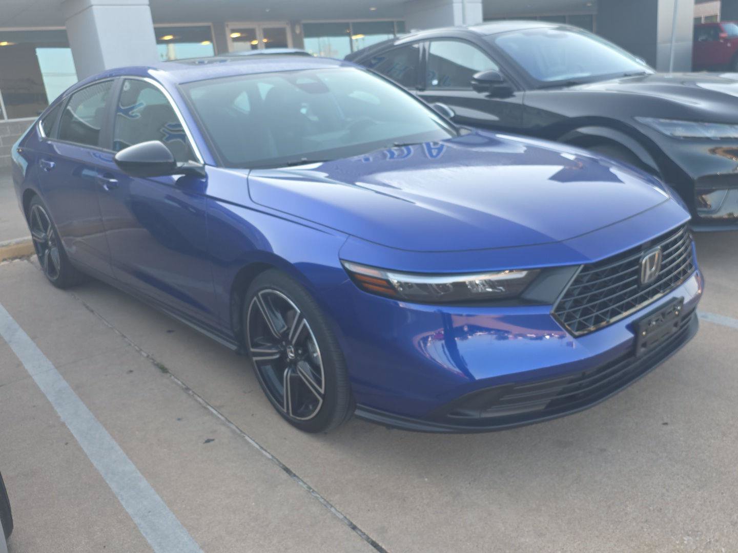 Used 2025 Honda Accord Sport image 27