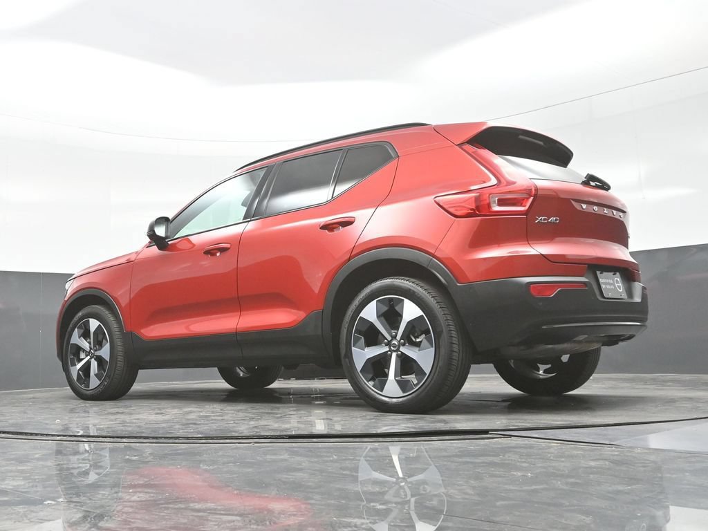 Used 2024 Volvo XC40 B5 Plus w/ Climate Package AWD/4WD image 32