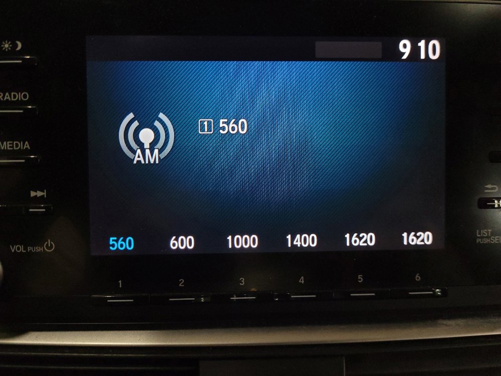 Used 2018 Honda Accord LX image 25