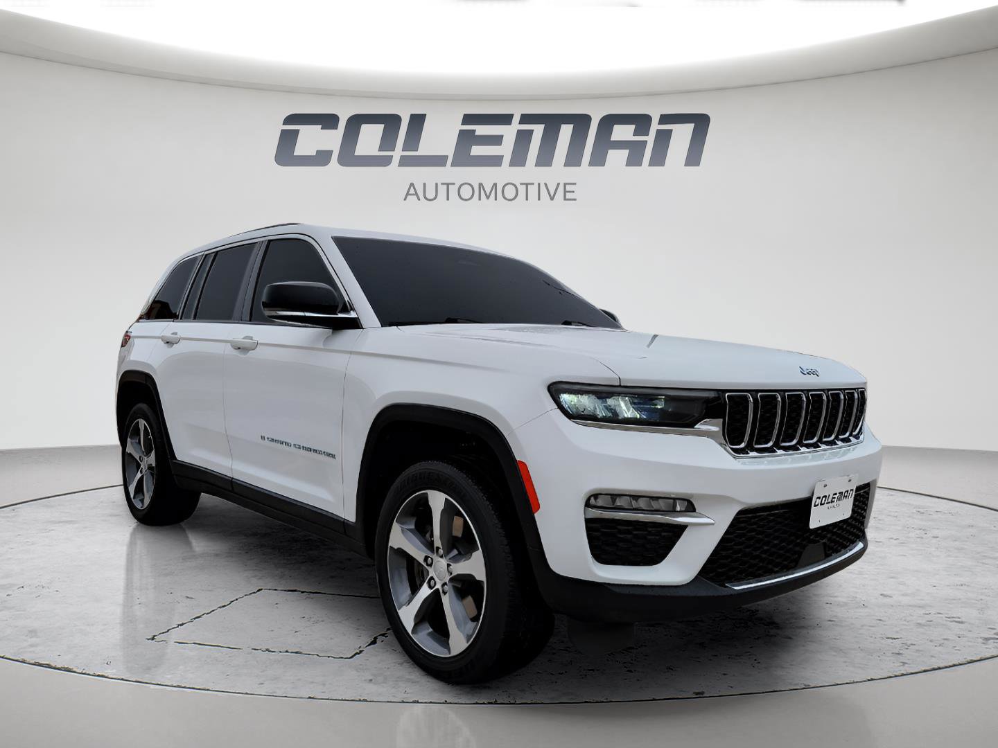 Used 2023 Jeep Grand Cherokee 4WD 4xe image 7