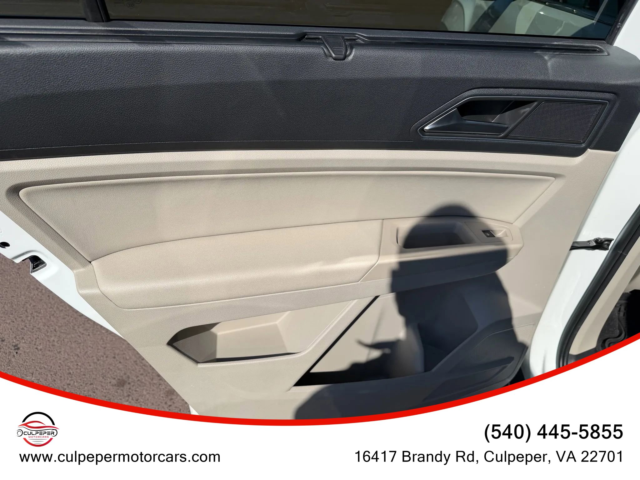 Used 2018 Volkswagen Atlas SE w/ R-Line Package image 11