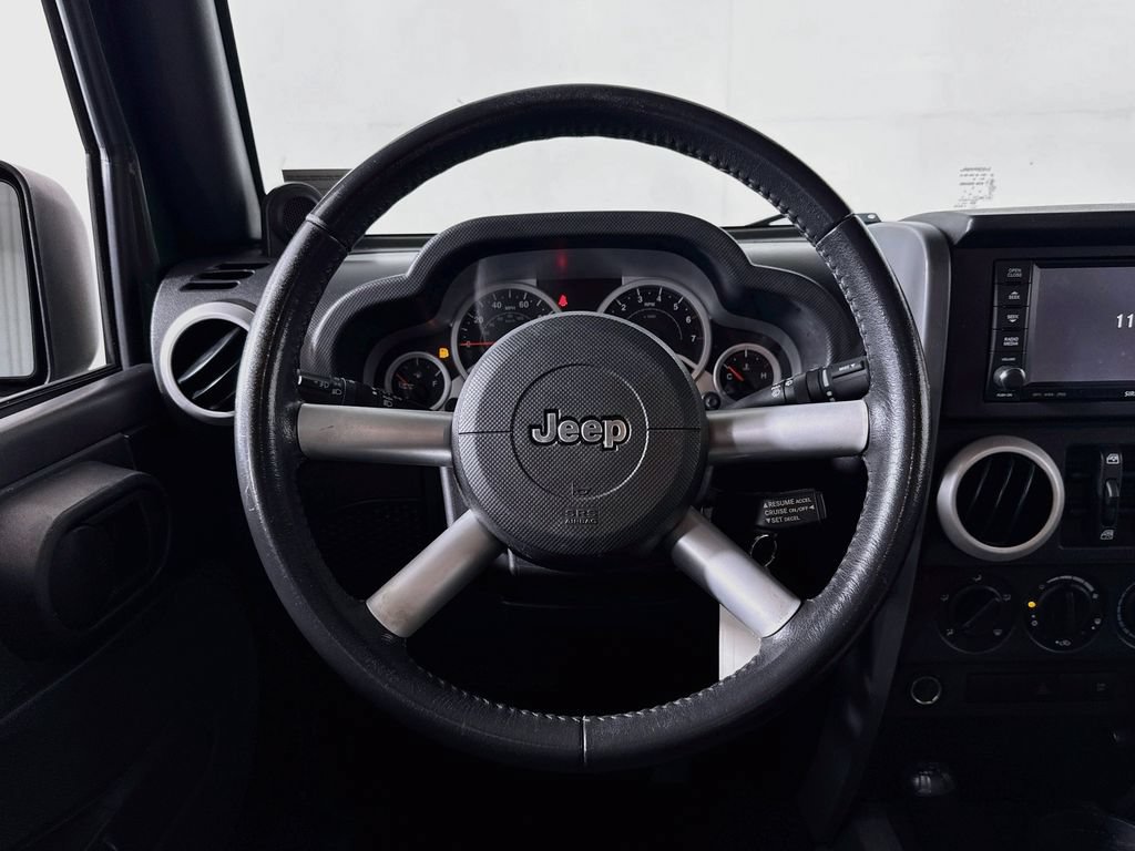 Used 2008 Jeep Wrangler Unlimited Sahara w/ Dual Top Group AWD/4WD image 11