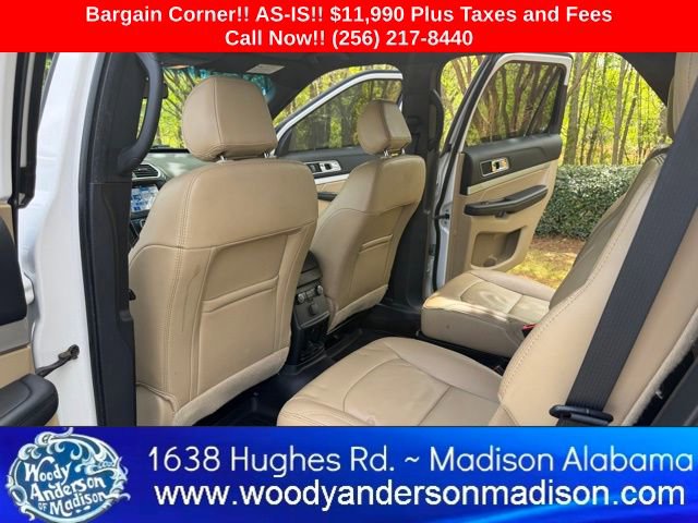 Used 2017 Ford Explorer XLT w/ Equipment Group 202A image 24