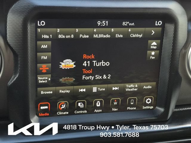 Used 2022 Jeep Wrangler Unlimited Rubicon w/ LED Lighting Group AWD/4WD image 33